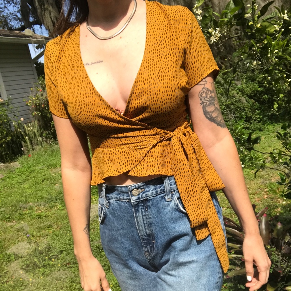 Wrap & crop top, mustard yellow
